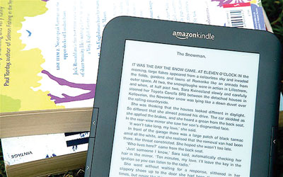 Amazon ép giá sách, tác giả phản đối 1 Amazon ép giá sách, tác giả phản đối 1