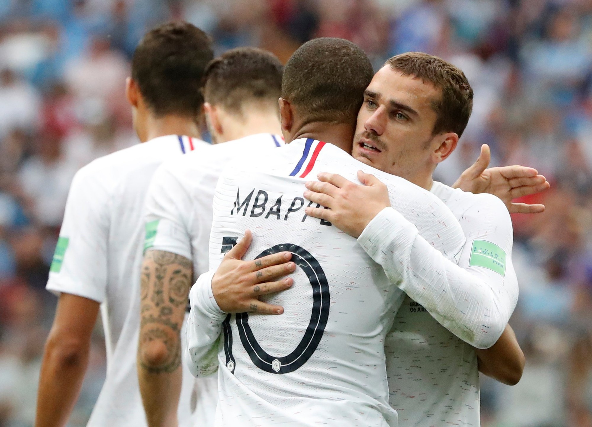 urufra060718zm153093699049510942102297d56187e01cp.jpg