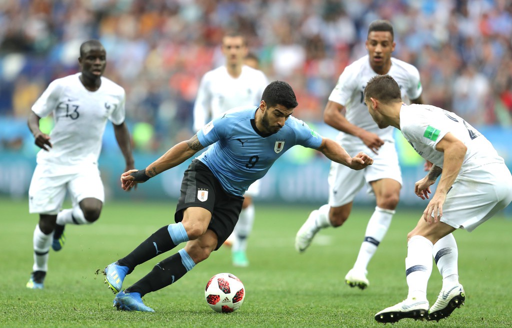 luissuarezuruguayvsfrancequarterfinalfa6nj0vtefqx1530949367717733432235379d45d1dccp.jpg