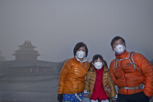 Hình ảnh đẹp trong cơn khủng hoảng môi trường không khí ở Bắc Kinh  Hinh-anh-dep-trong-con-khung-hoang-moi-truong-khong-khi-o-bac-kinh