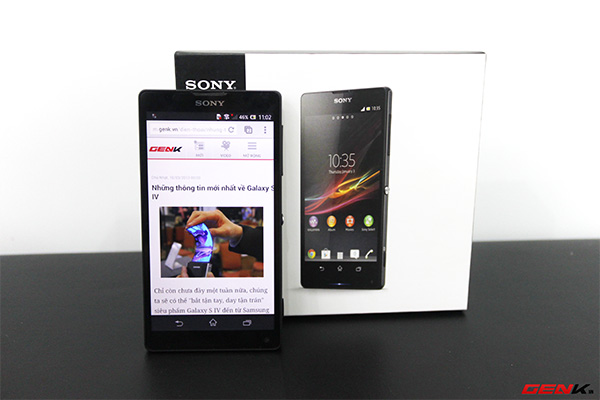 Cận cảnh Sony Xperia ZL, so sánh với Xperia Z 1