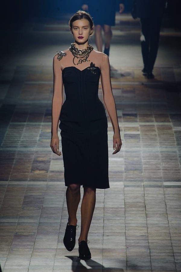 Thanh nhã, ngọt ngào với Dior, Lanvin tại Paris Fashion Week 28