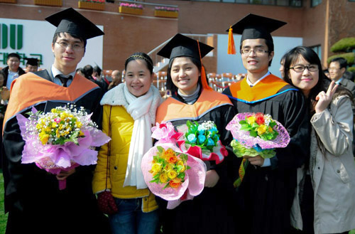 Lễ tốt nghiệp của nghiên cứu sinh Việt tại Ulsan, Hàn Quốc 1