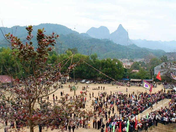 Độc đáo lễ hội cầu duyên ở Tuyên Quang 1