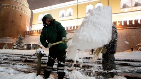 Moscow chìm trong mùa tuyết dữ dội nhất thế kỷ 10