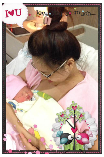 Lộ diện con gái đáng yêu của Vũ Thu Phương 1 Lộ diện con gái đáng yêu của Vũ Thu Phương 1