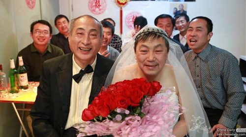 3 đám cưới đồng tính gây "náo loạn" Trung Quốc 1
