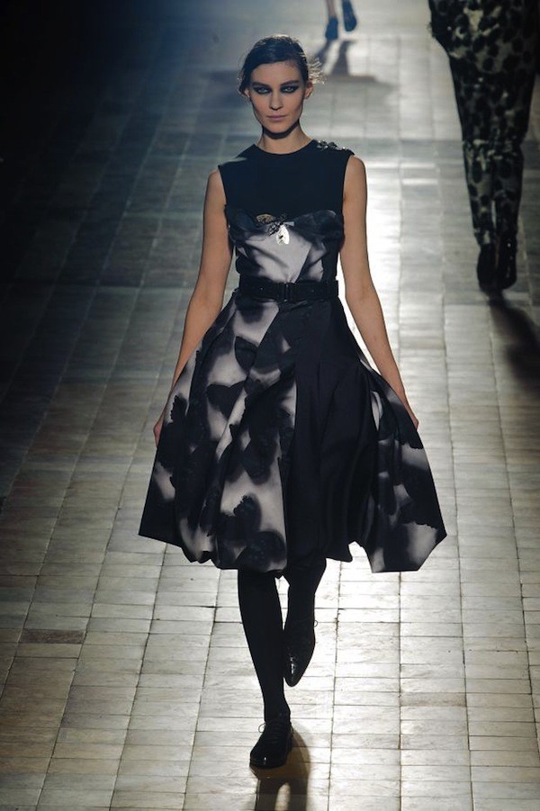 Thanh nhã, ngọt ngào với Dior, Lanvin tại Paris Fashion Week 27