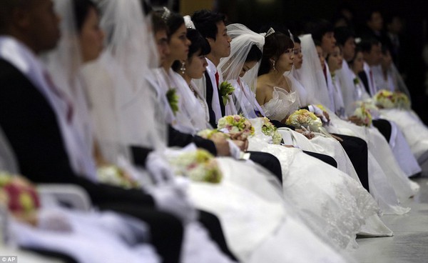 Lễ cưới tập thể của 3.500 cặp đôi tại Hàn Quốc 16