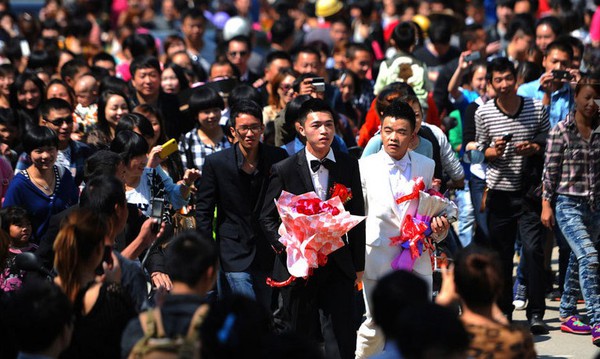 3 đám cưới đồng tính gây "náo loạn" Trung Quốc 13