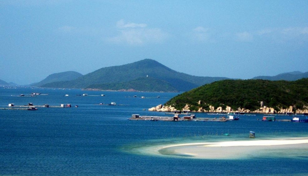 Van Phong bay (Khanh Hoa)